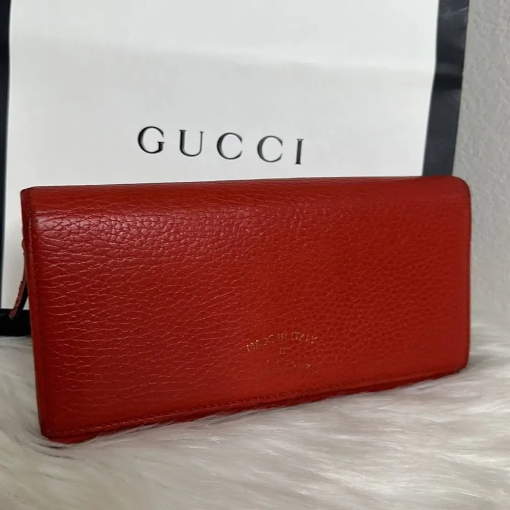 💯Authentic Gucci Leather Long Wallet🍀